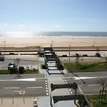 Apartment Confortable A Pour 5 Pers, Face A La - Fr-1-323-340