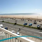 Apartment Confortable A Pour 5 Pers, Face A La - Fr-1-323-340 Saint-Jean-de-Monts