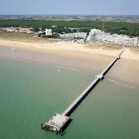 Apartament Confortable A Pour 5 Pers, Face A La - Fr-1-323-340