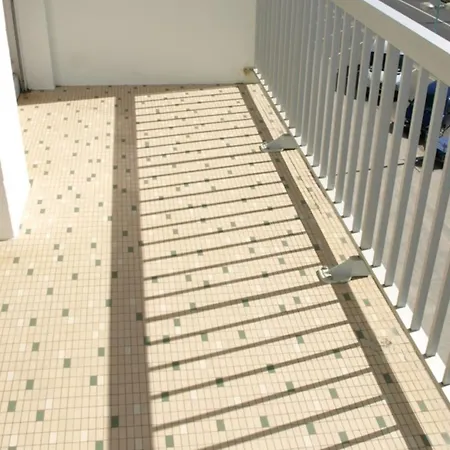 Confortable A Pour 5 Pers, Face A La - Fr-1-323-340 Apartament