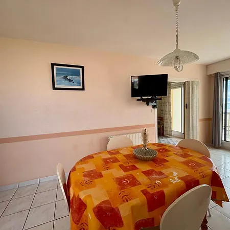 Apartment Confortable A Pour 5 Pers, Face A La - Fr-1-323-340 *